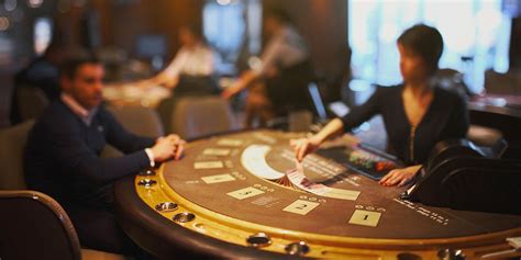 Blackjack – Rules, Variants, Side Bets, Strategies & FAQ .